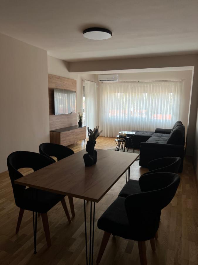 Apartment33 Semesterbostad *