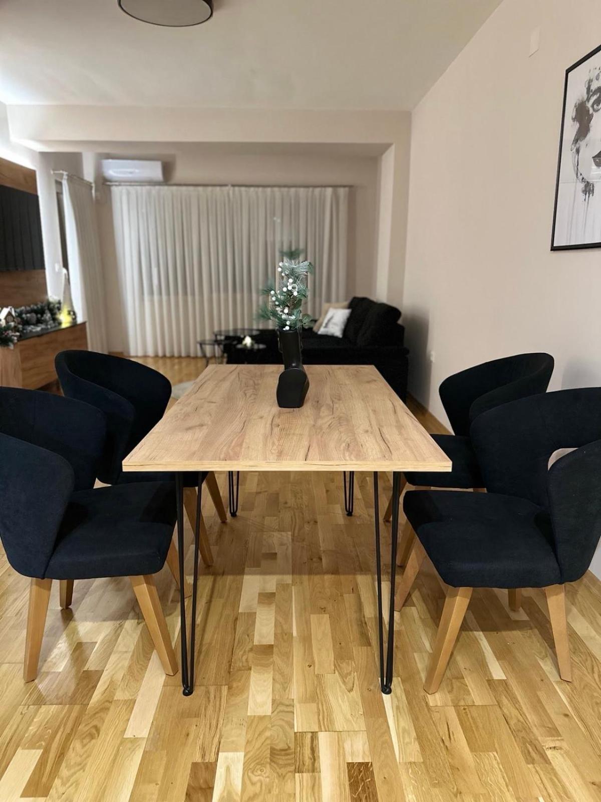 Apartment33 Semesterbostad
